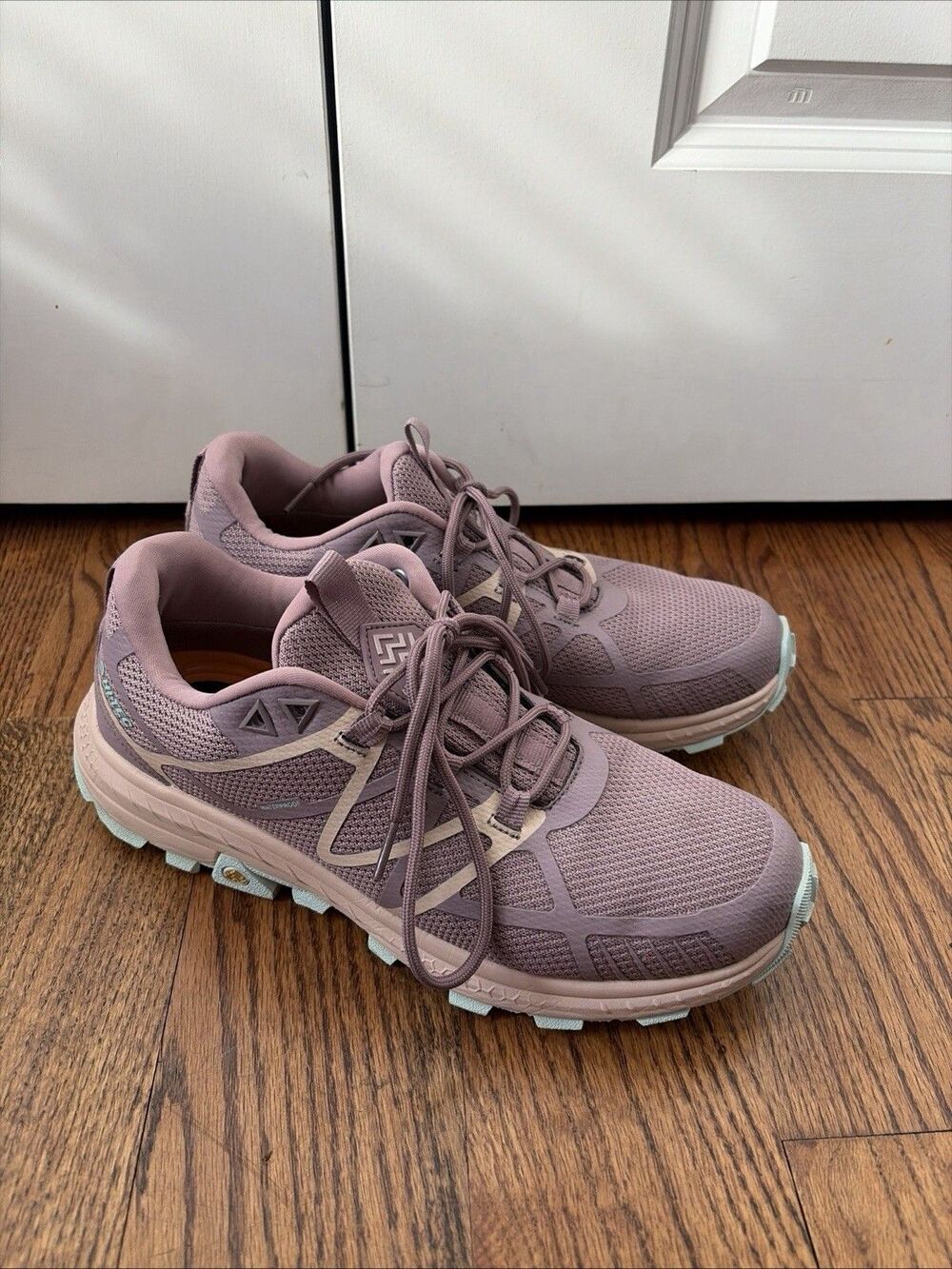 Hi-Tec Women’s Size 9.5 Hiker WP Shoes AWW Mauna Purple Waterproof Gorpcore
